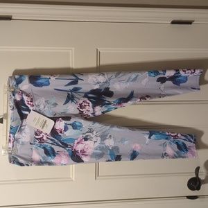 Fabletics Salar Capri NWT